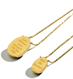 Luna Escapulario diamond necklace