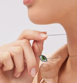 Petit Vert diamond and tsavorite necklace