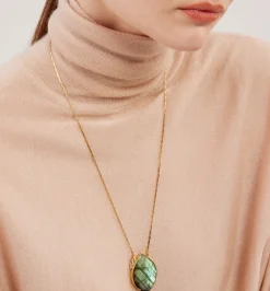 "Crescent moon" necklace