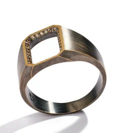 Voidn' brown diamond ring